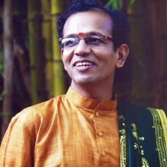 Dr-R-Ganesh-img